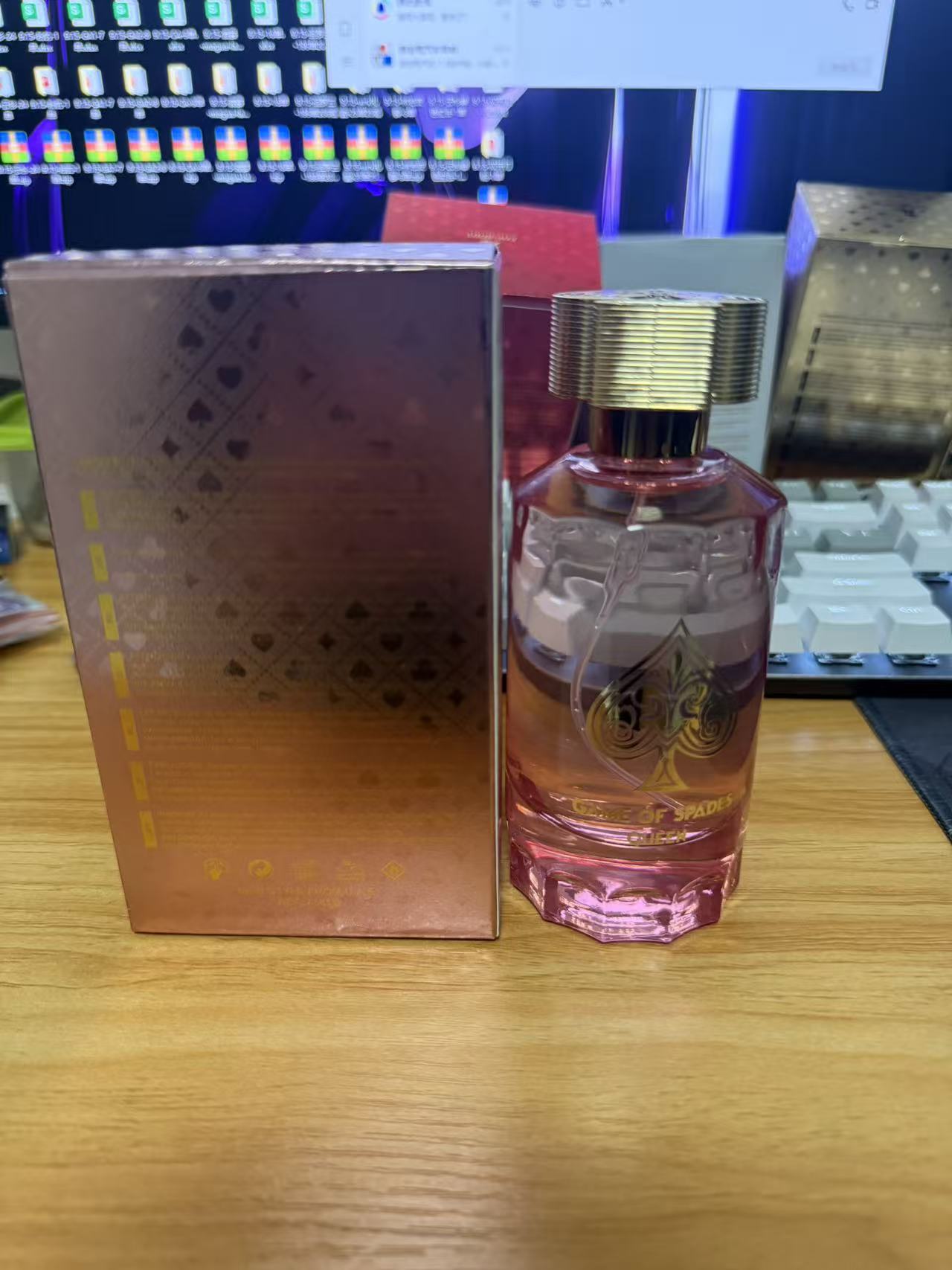 Jo Milano Game Of Spades Queen - Fragrance Queen Perfume reseña y precio